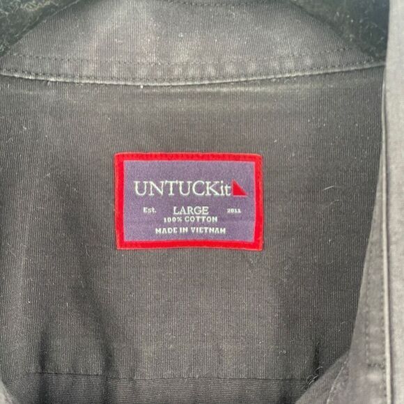 UNTUCKit Long Sleeve Collared Button-Up Cotton Black Shirt Size L - Picture 2 of 4